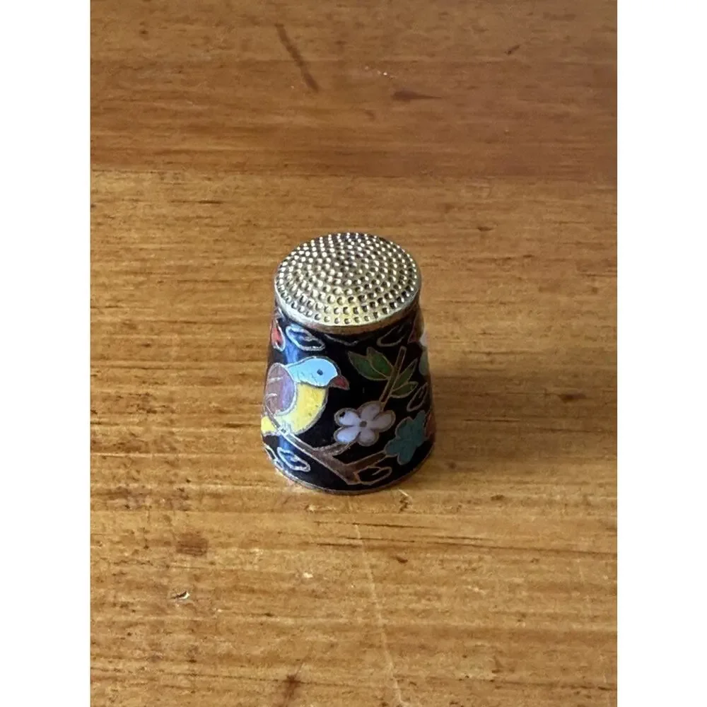 Vintage Sewing Notions Lot Thimbles Sewing Machine Brooch Thread Buttons